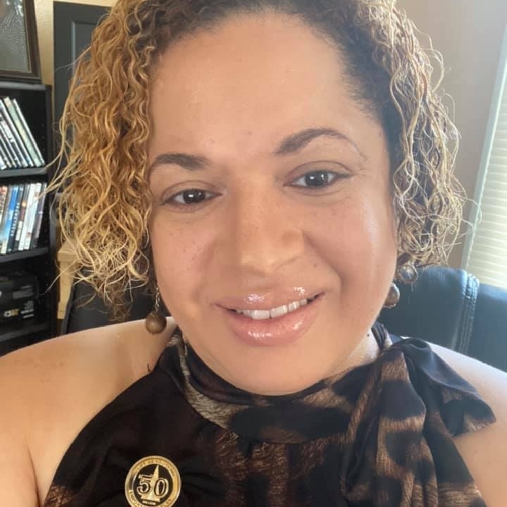 Meet your Posher, Kimberly